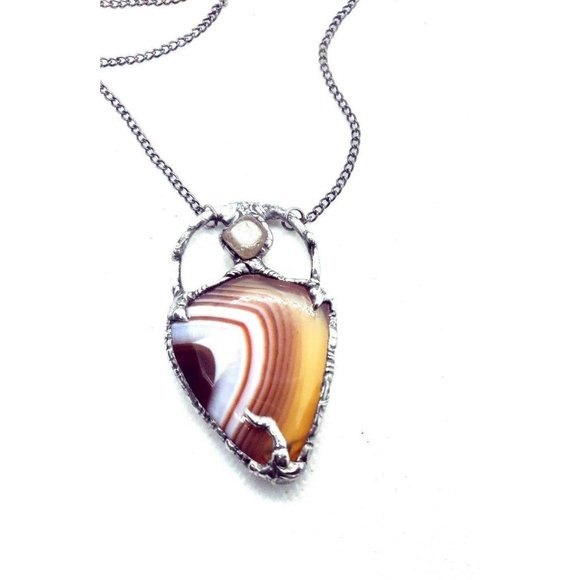 Orange agate and rutilated quartz crystal necklace jewelry handmade - Picture 2 of 12